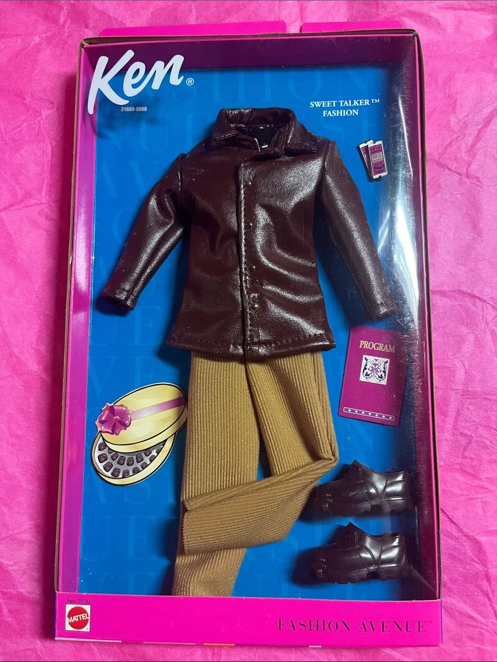 2001 Mattel Ken Fashion Avenue 